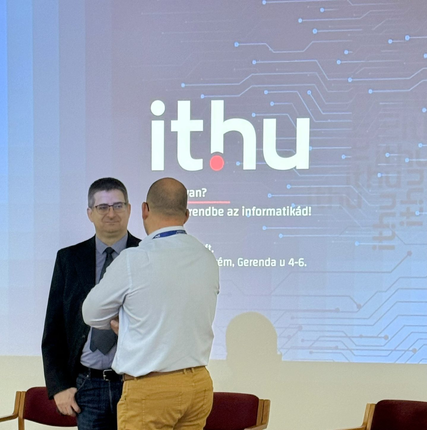 Digitális biztonság és kiberfenyegetések a mindennapokban – Dr. Lehner Béla Levente előadása