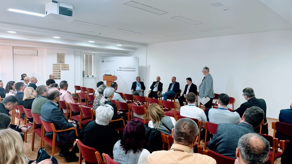 Kerekasztal-beszélgetés | Pulai Gábor, Pichner Tibor, Dr. Kovács A. Tamás, Kovács Zoltán - A beszélgetés moderátora Nagy István volt.